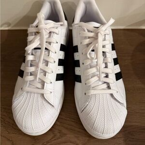 adidas Originals Classic White and Black Sneakers Mens Size 8.5